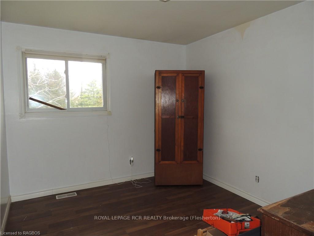 Photo 13 of 804586 Grey Road 40, Chatsworth — HOMEH