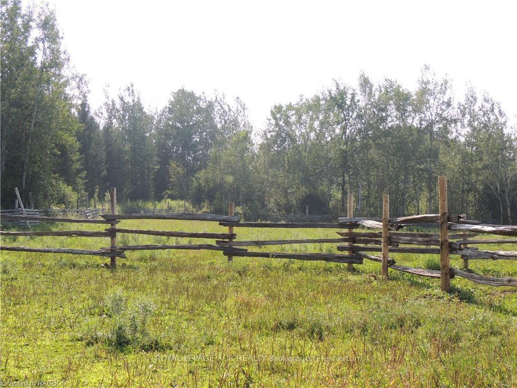 Photo 19 of 804586 Grey Road 40, Chatsworth — HOMEH