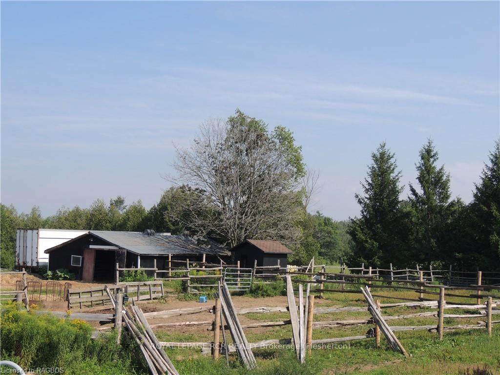 Photo 21 of 804586 Grey Road 40, Chatsworth — HOMEH