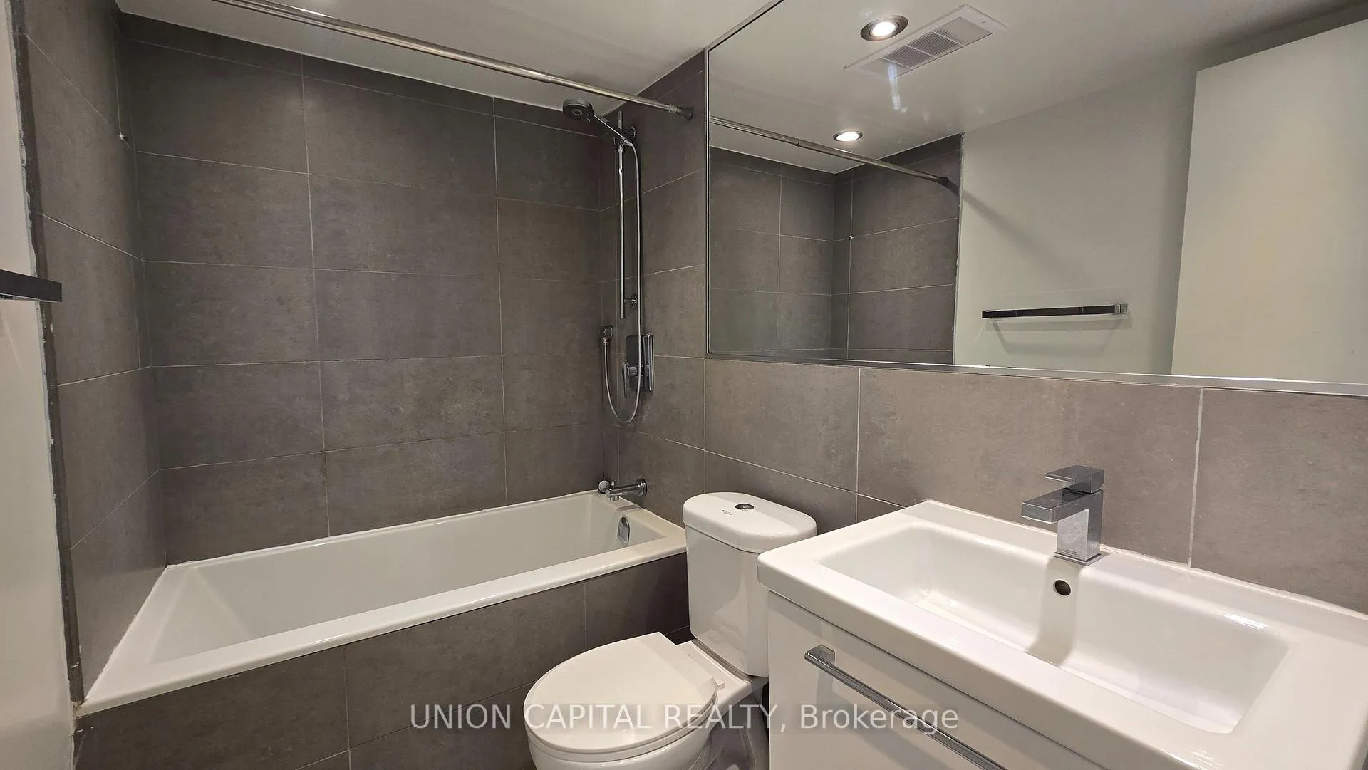 Photo 17 of Unit 110, 230 Oak Street, Toronto, Regent Park — HOMEH
