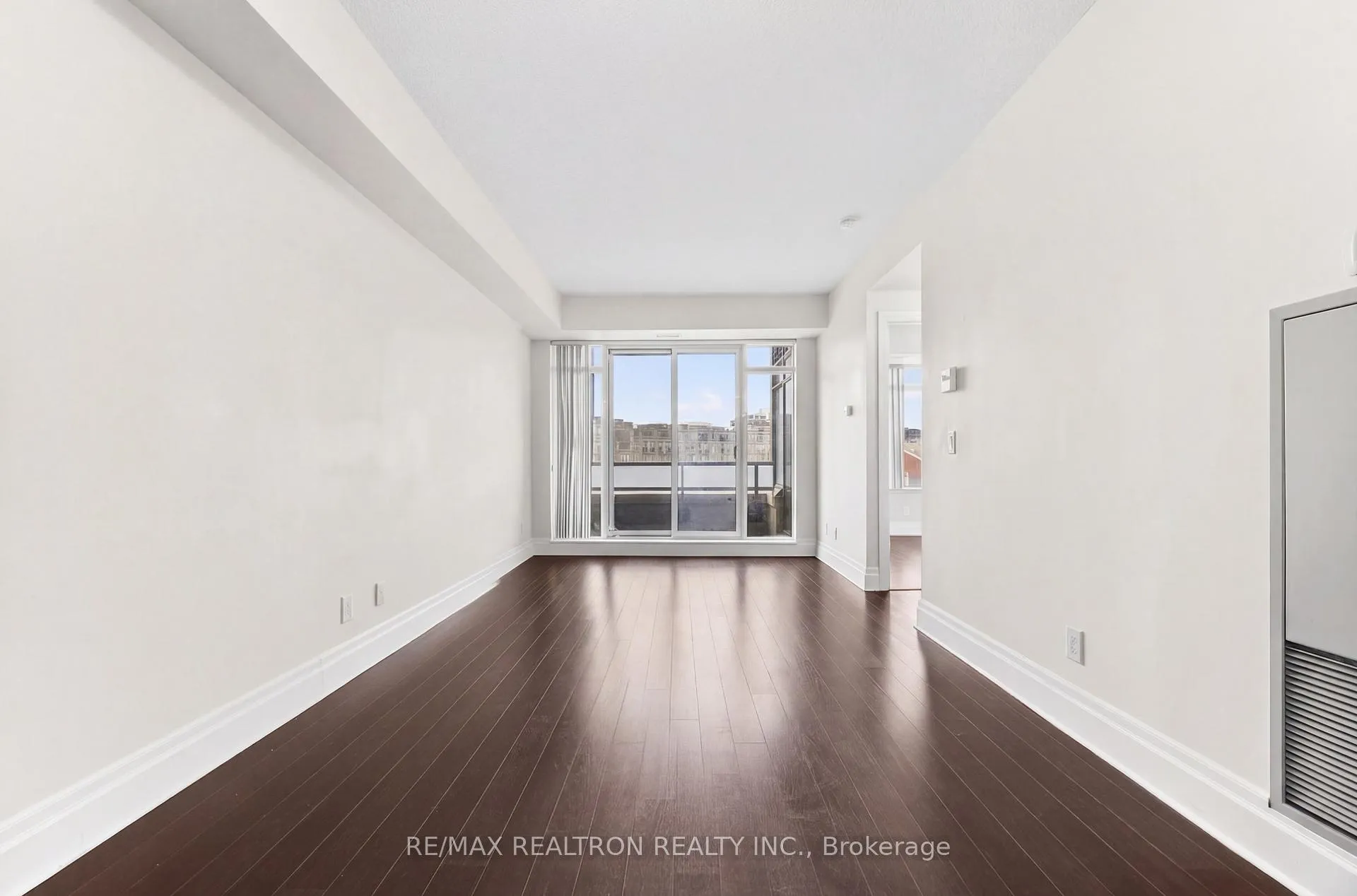 Photo 18 of Unit 303, 111 Upper Duke Crescent, Markham, Unionville — HOMEH