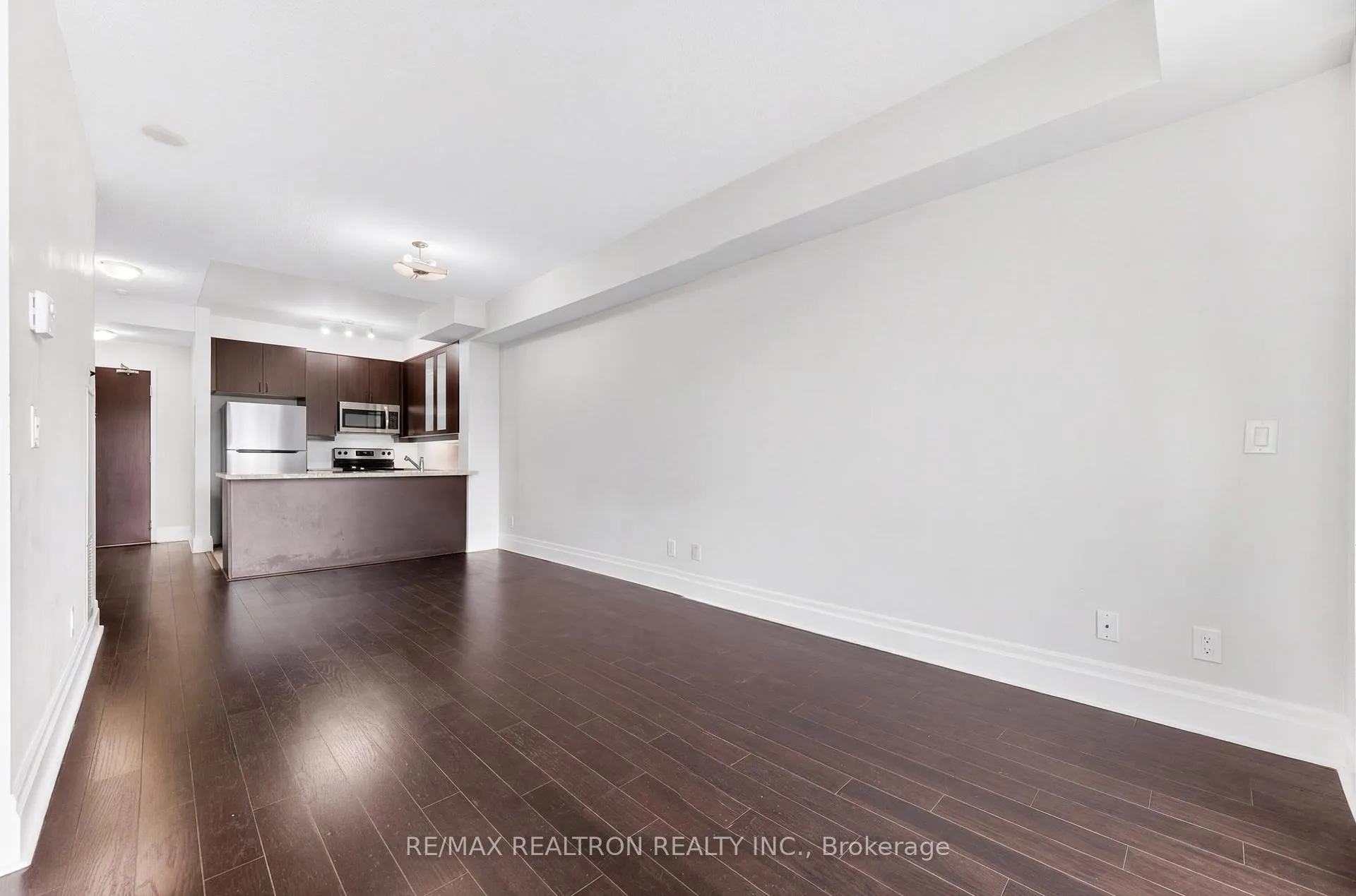 Photo 19 of Unit 303, 111 Upper Duke Crescent, Markham, Unionville — HOMEH