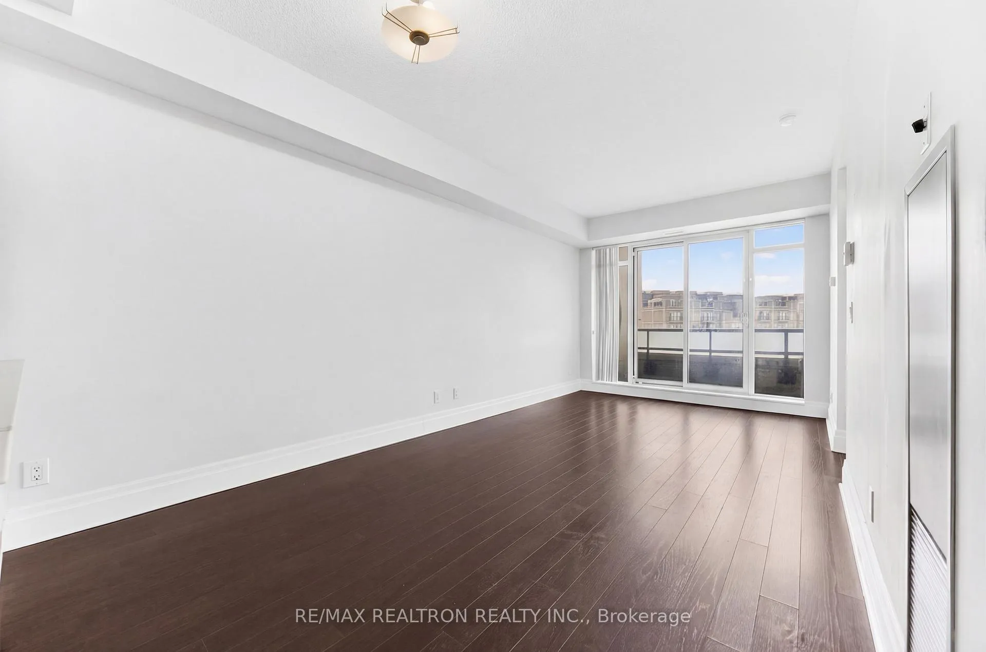 Photo 27 of Unit 303, 111 Upper Duke Crescent, Markham, Unionville — HOMEH