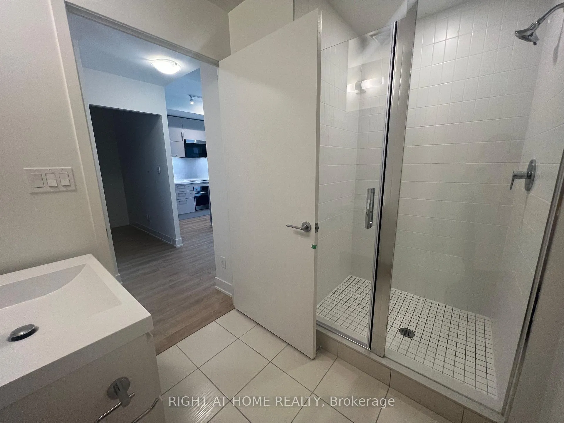Photo 11 of Unit 1819, 56 Andre Degrasse Street, Markham, Unionville — HOMEH