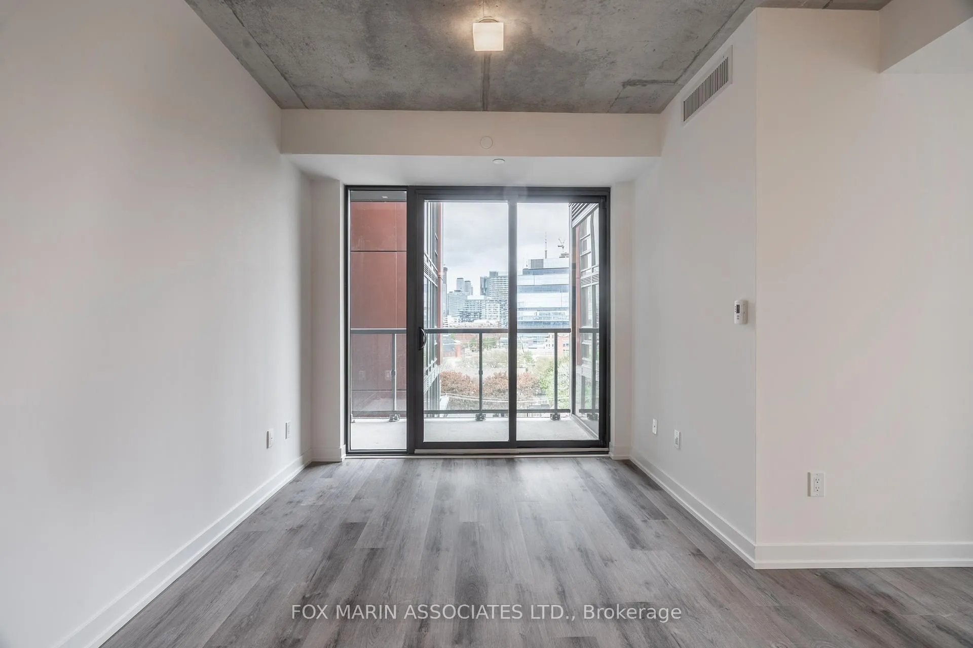 Photo 7 of Unit 825, 28 Eastern Avenue, Toronto, Moss Park — HOMEH