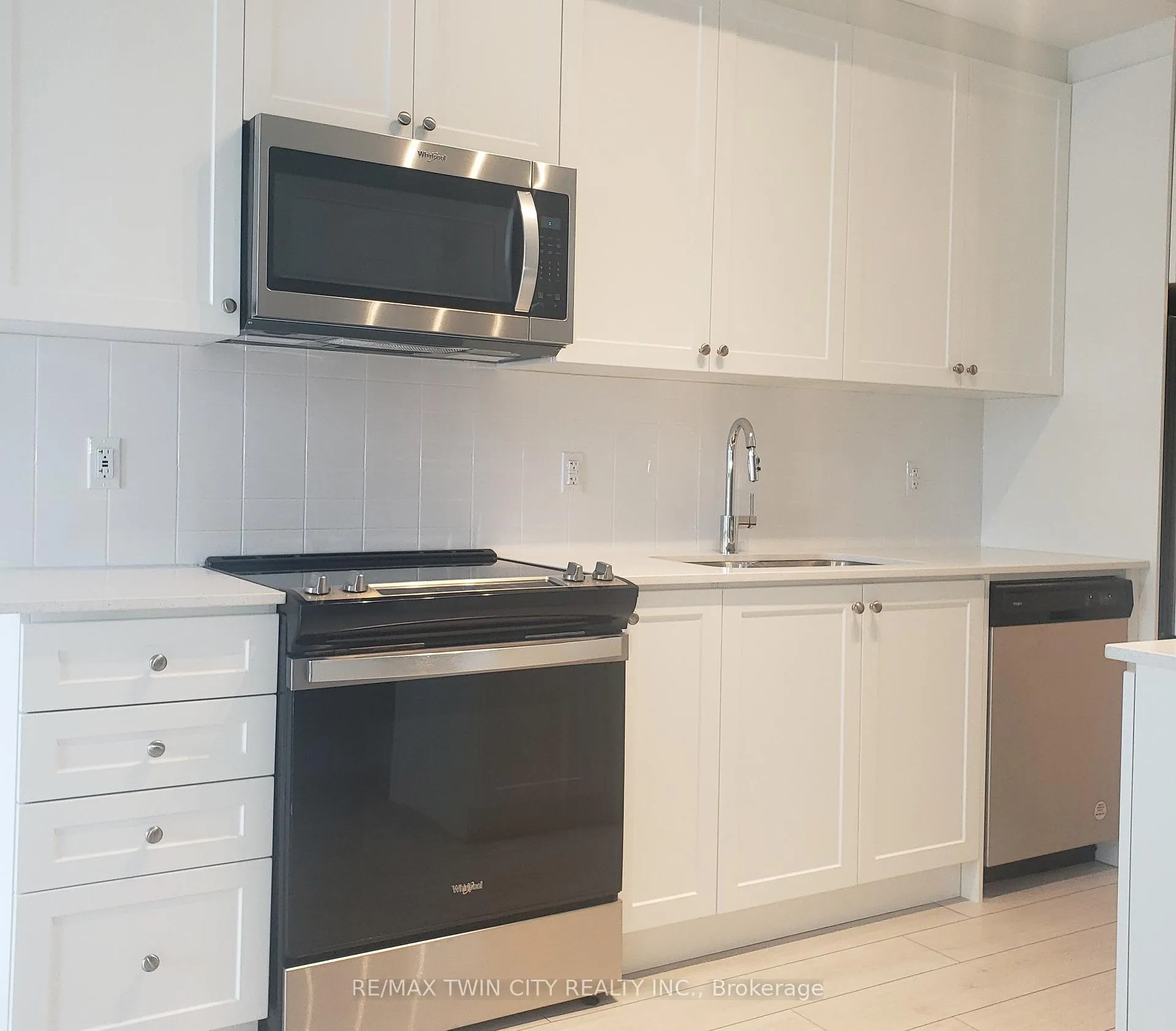 Photo 2 of Unit 201, 55 Duke Street W, Kitchener — HOMEH