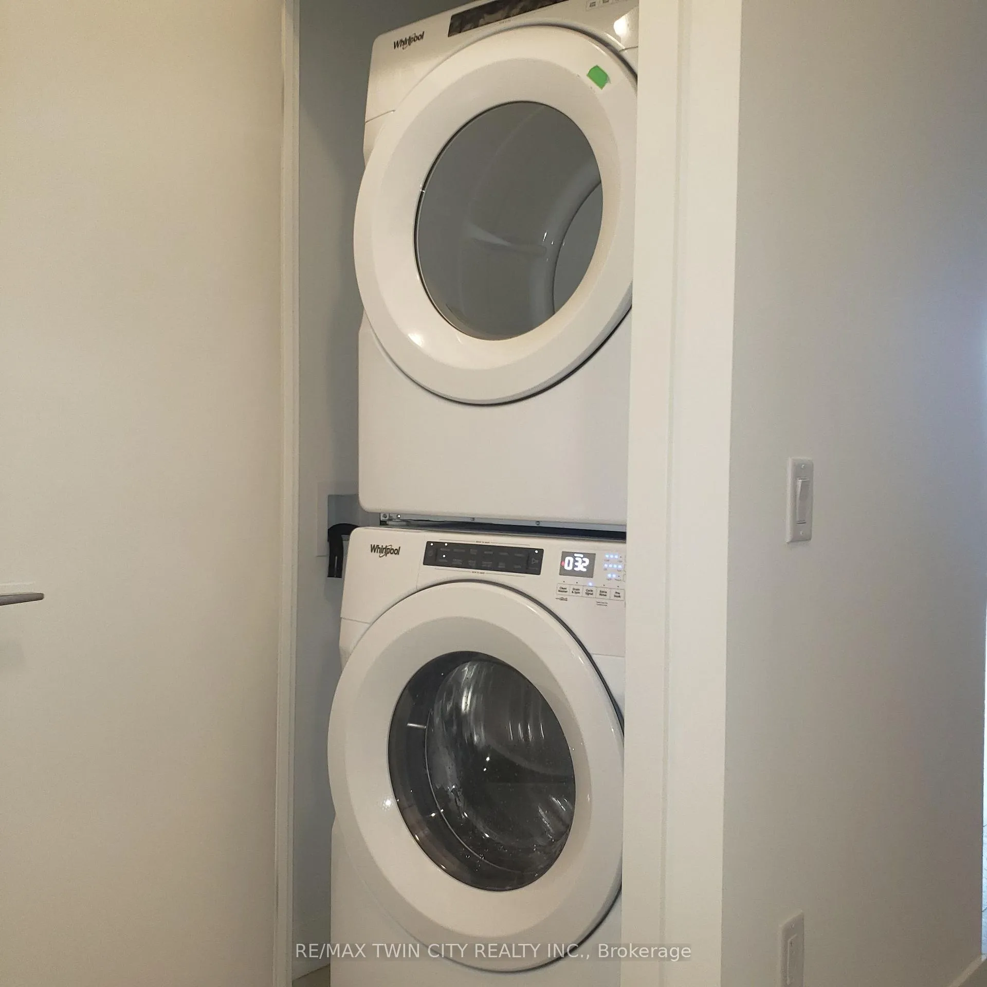 Photo 10 of Unit 201, 55 Duke Street W, Kitchener — HOMEH