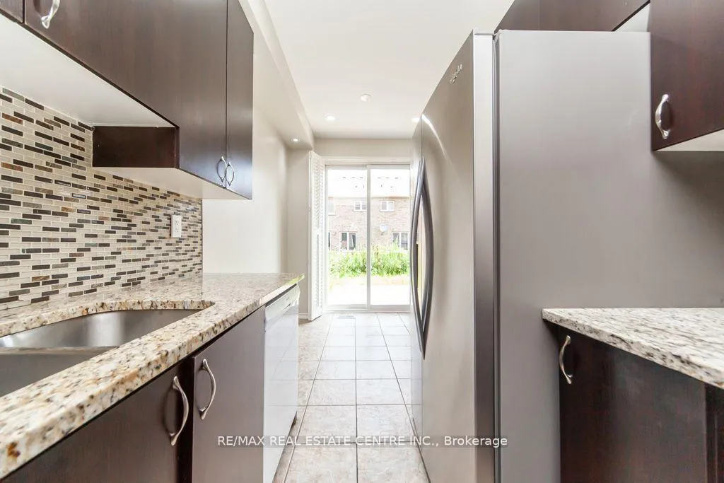 Photo 17 of 130 Sussexvale Drive, Brampton, Sandringham-Wellington — HOMEH
