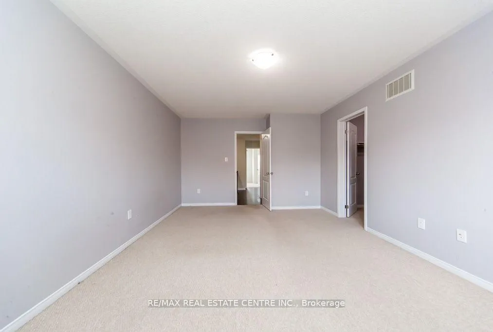 Photo 24 of 130 Sussexvale Drive, Brampton, Sandringham-Wellington — HOMEH