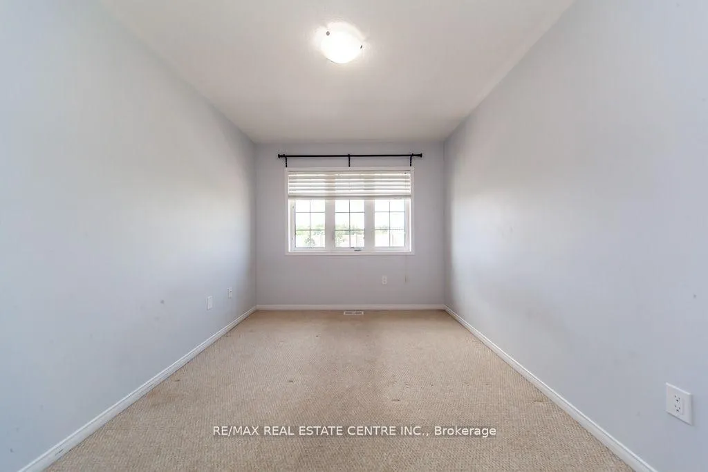 Photo 26 of 130 Sussexvale Drive, Brampton, Sandringham-Wellington — HOMEH