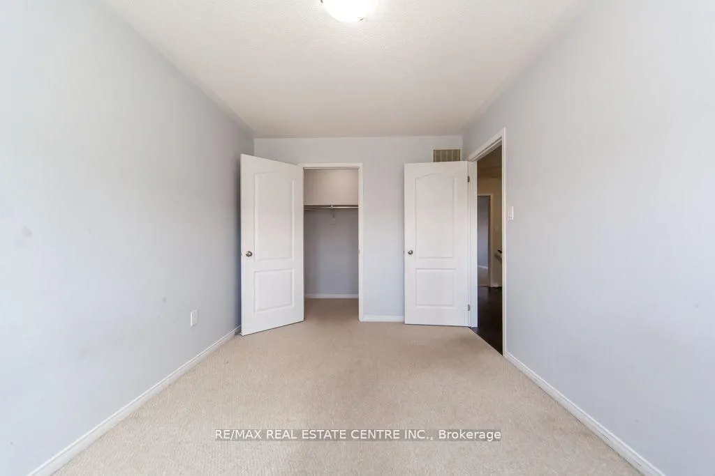 Photo 27 of 130 Sussexvale Drive, Brampton, Sandringham-Wellington — HOMEH