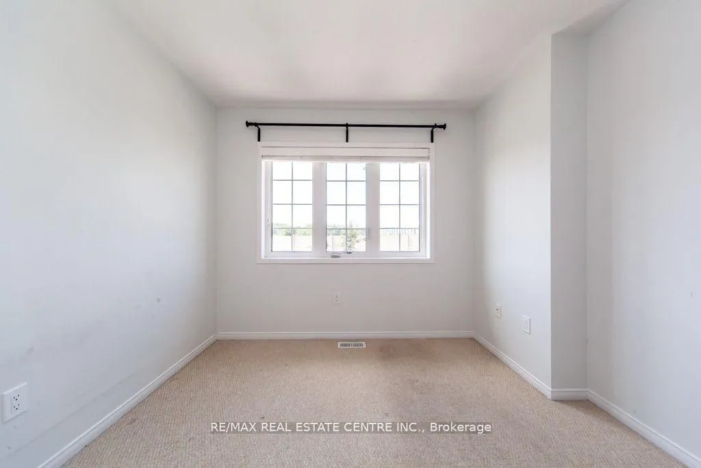 Photo 30 of 130 Sussexvale Drive, Brampton, Sandringham-Wellington — HOMEH