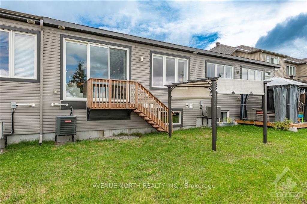 Photo 26 of 42 Riddell Street, Carleton Place — HOMEH