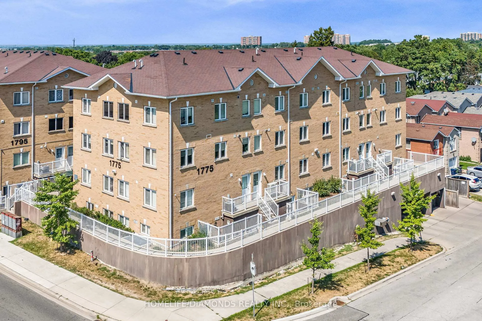 Front of Unit 108, 1775 Markham Road