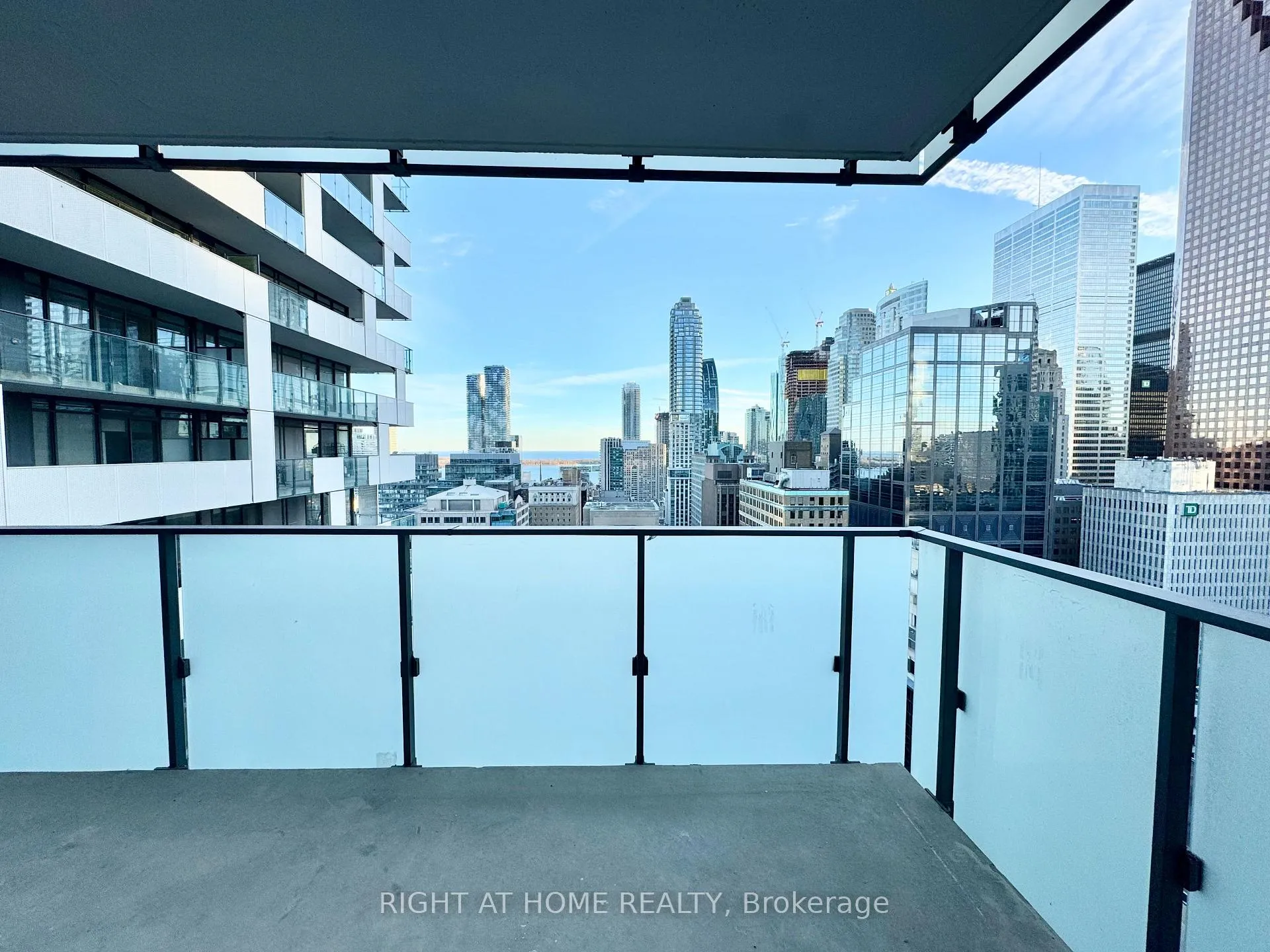 Photo 16 of Unit 2609, 25 Richmond Street E, Toronto, Church-Yonge Corridor — HOMEH