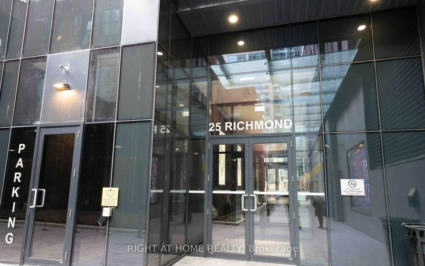 Photo 25 of Unit 2609, 25 Richmond Street E, Toronto, Church-Yonge Corridor — HOMEH