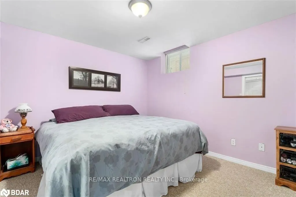 Photo 6 of Unit Bsmt, 30 Reynolds Lane, Barrie, Edgehill Drive — HOMEH