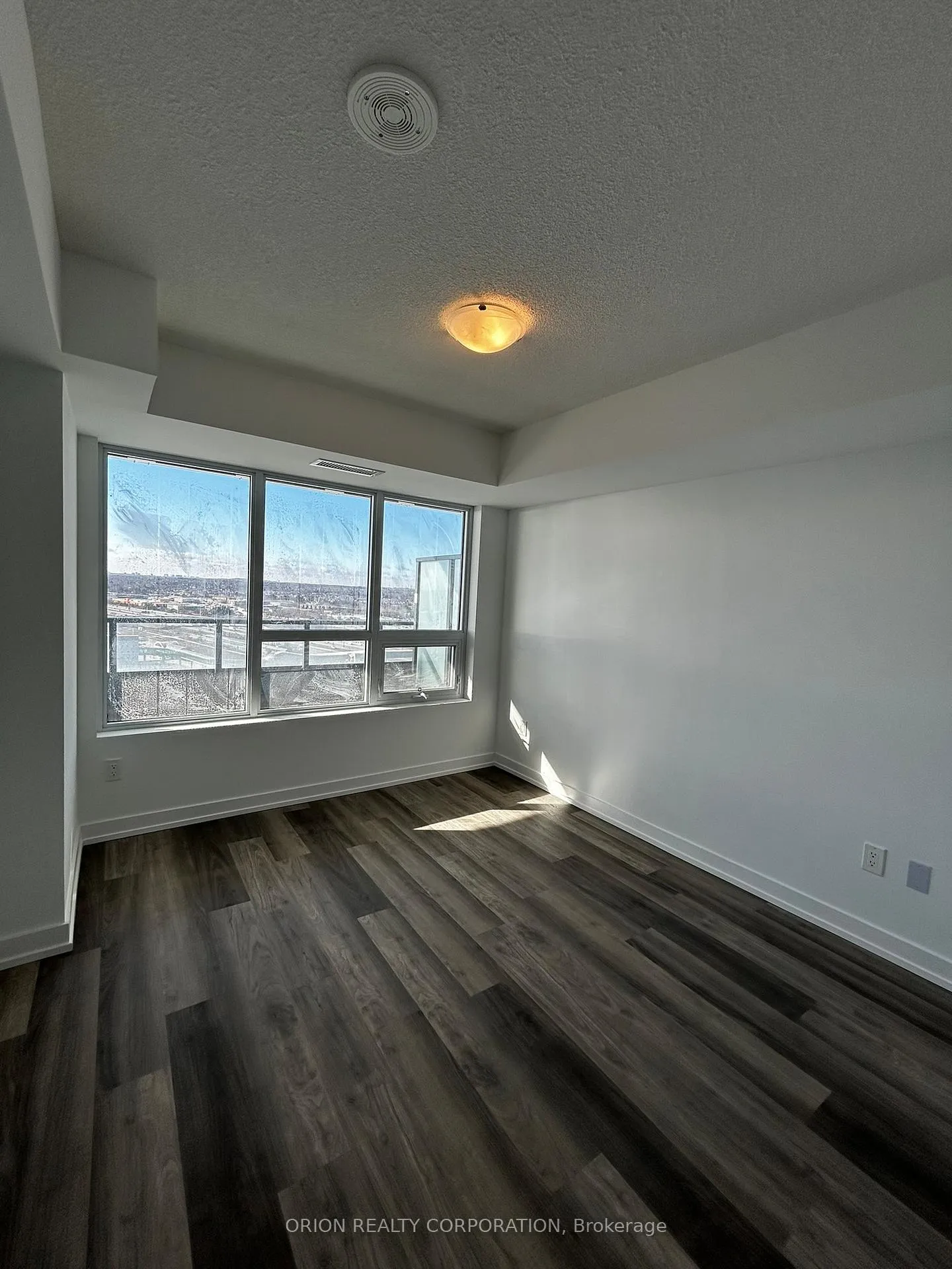 Photo 11 of Unit 2001, 1435 Celebration Drive, Pickering, Bay Ridges — HOMEH