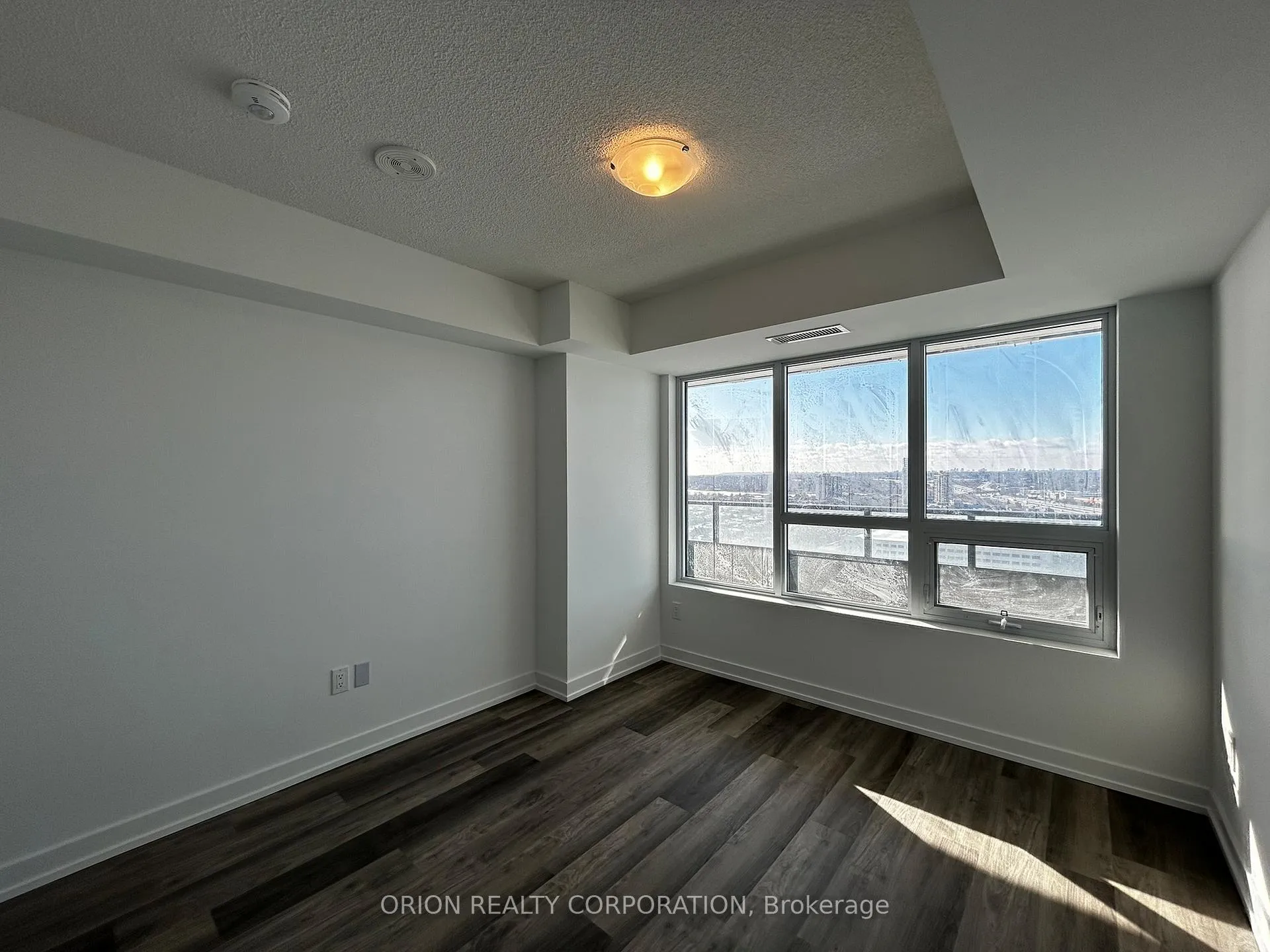 Photo 14 of Unit 2001, 1435 Celebration Drive, Pickering, Bay Ridges — HOMEH
