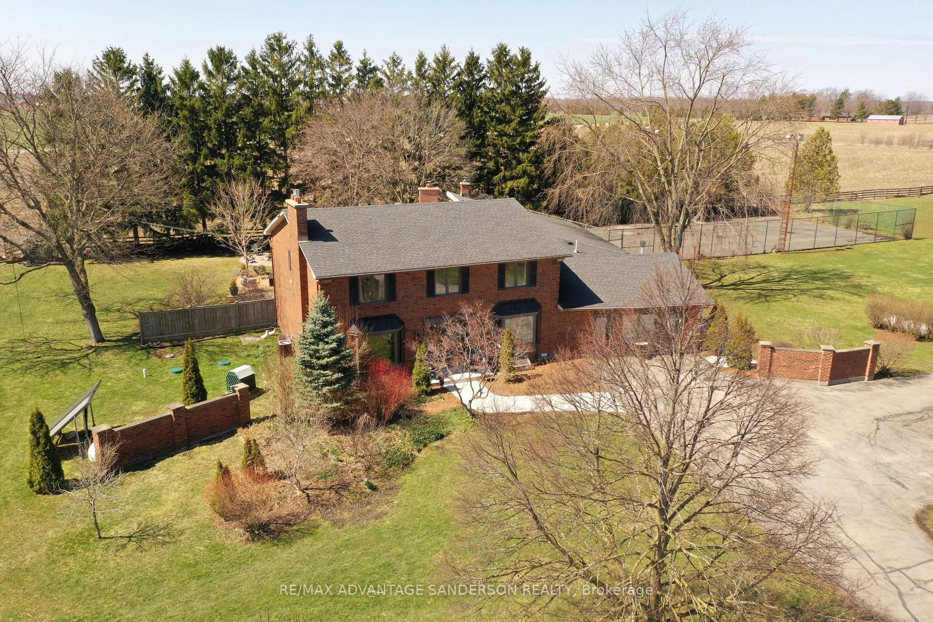 Photo 1 of 21727 Vanneck Road, Middlesex Centre, Rural Middlesex Centre — HOMEH