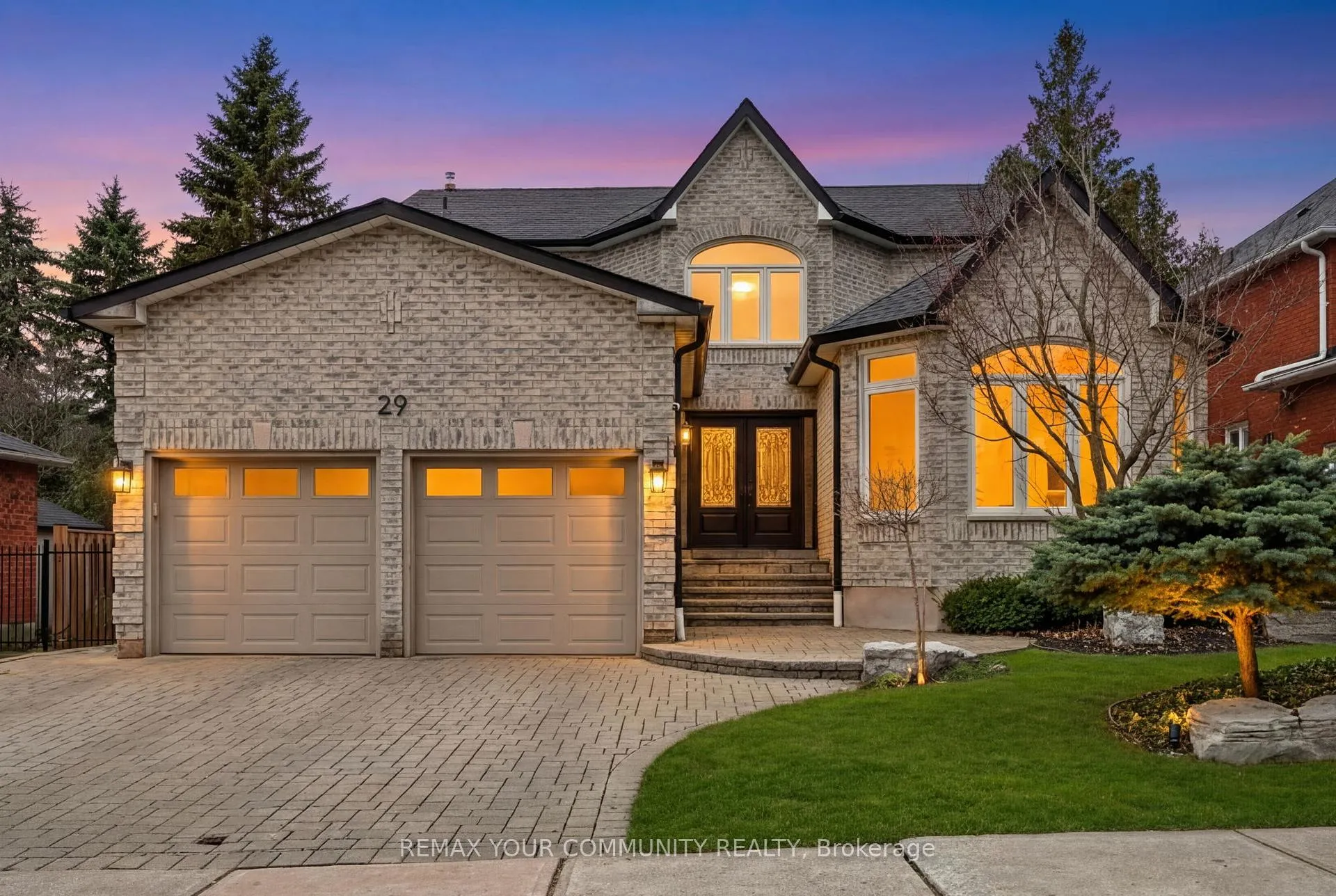 Photo 1 of 29 McGee Crescent, Aurora, Aurora Highlands — HOMEH