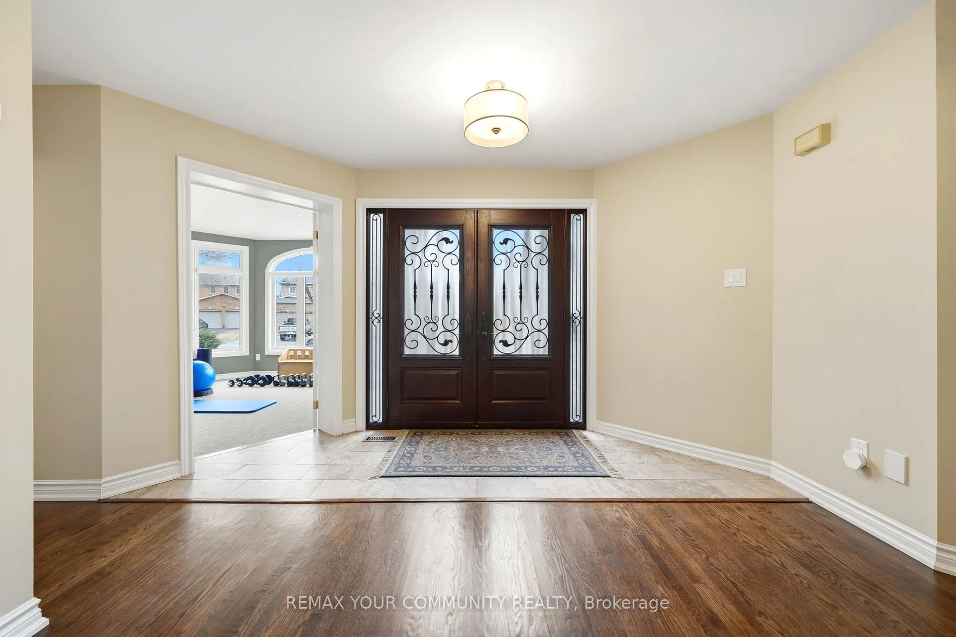 Photo 6 of 29 McGee Crescent, Aurora, Aurora Highlands — HOMEH