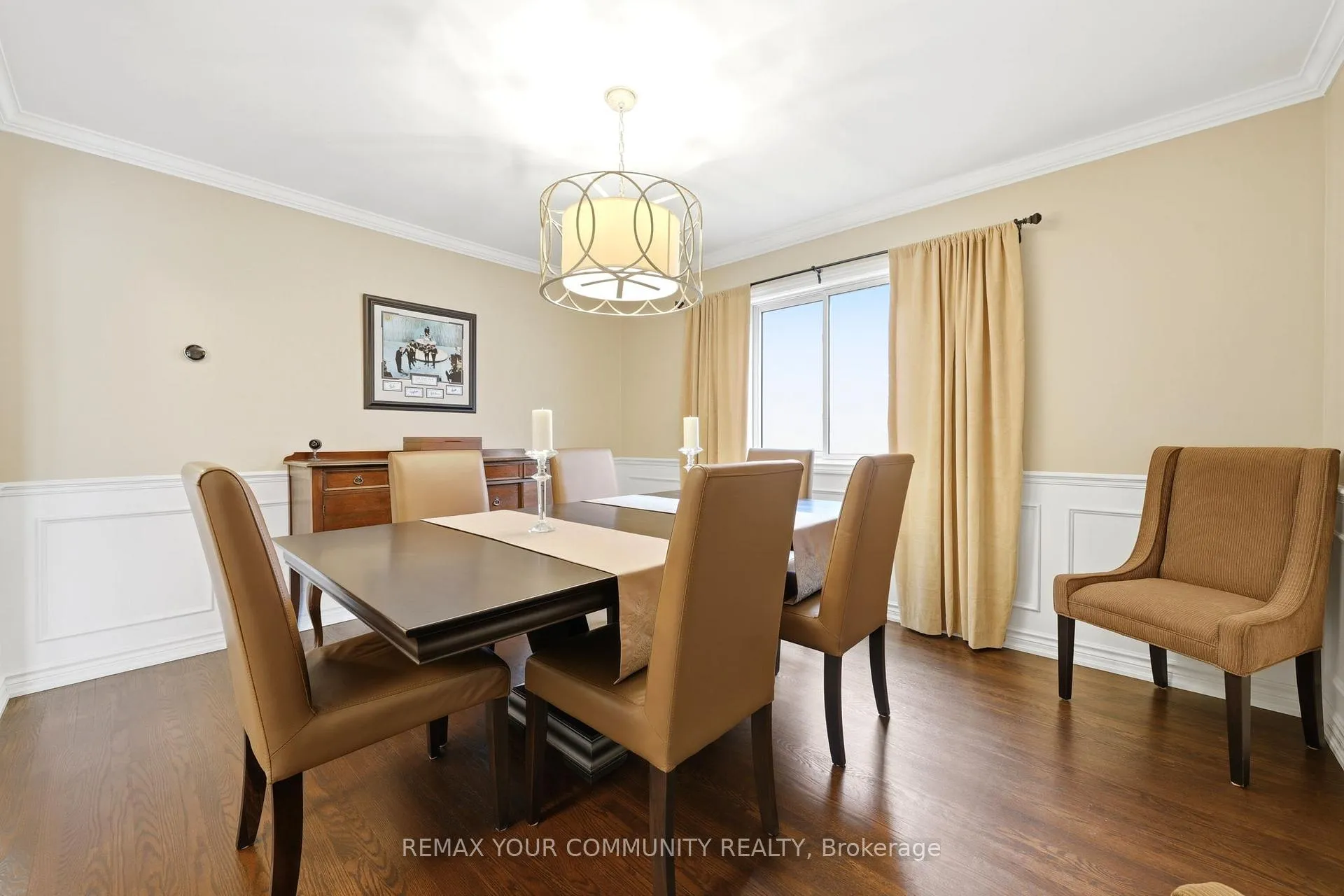 Photo 16 of 29 McGee Crescent, Aurora, Aurora Highlands — HOMEH