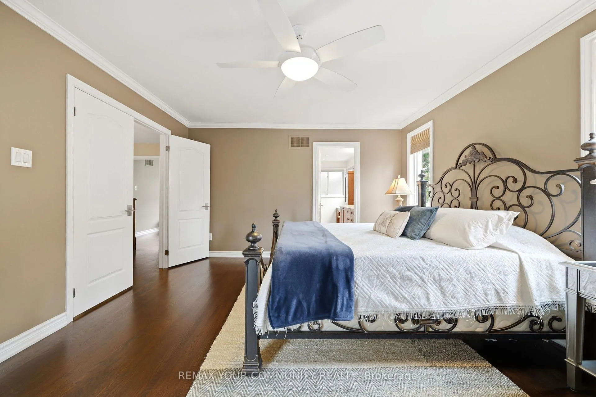 Photo 23 of 29 McGee Crescent, Aurora, Aurora Highlands — HOMEH