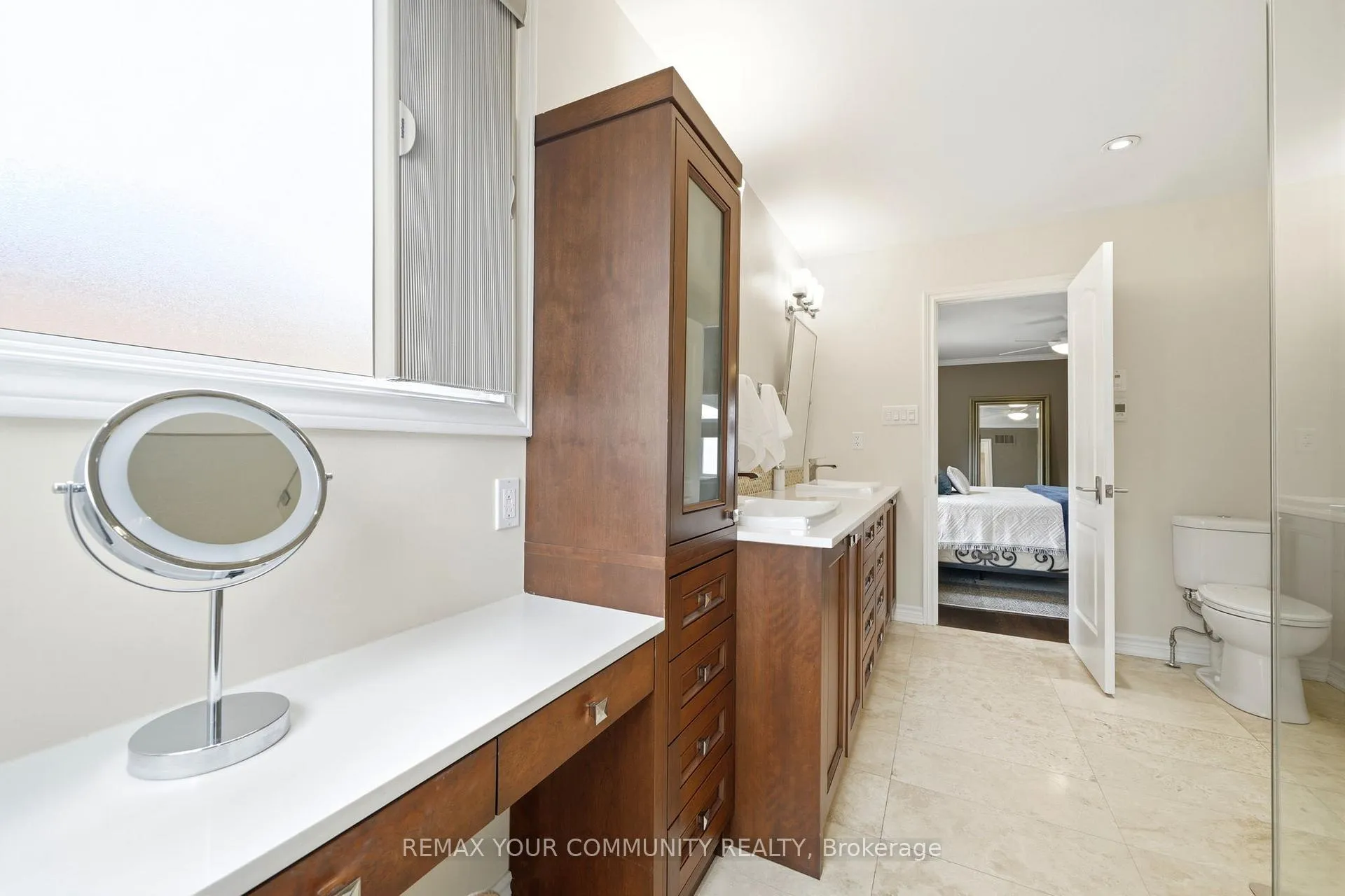 Photo 26 of 29 McGee Crescent, Aurora, Aurora Highlands — HOMEH