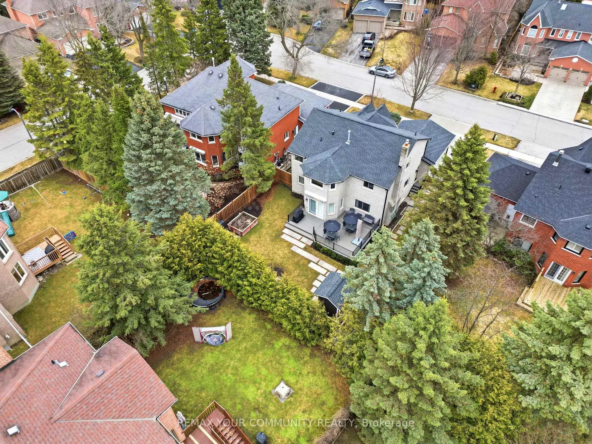 Photo 44 of 29 McGee Crescent, Aurora, Aurora Highlands — HOMEH