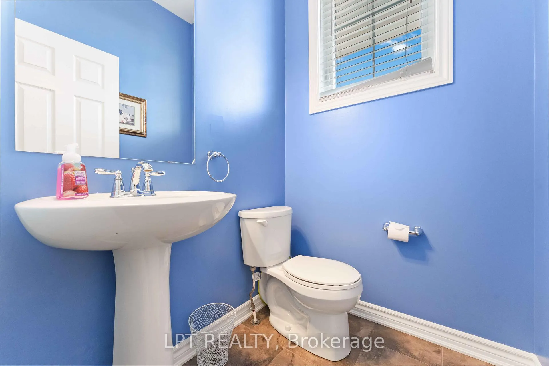 Photo 10 of 782 Maloja Way, Ottawa, Stittsville (North) — HOMEH