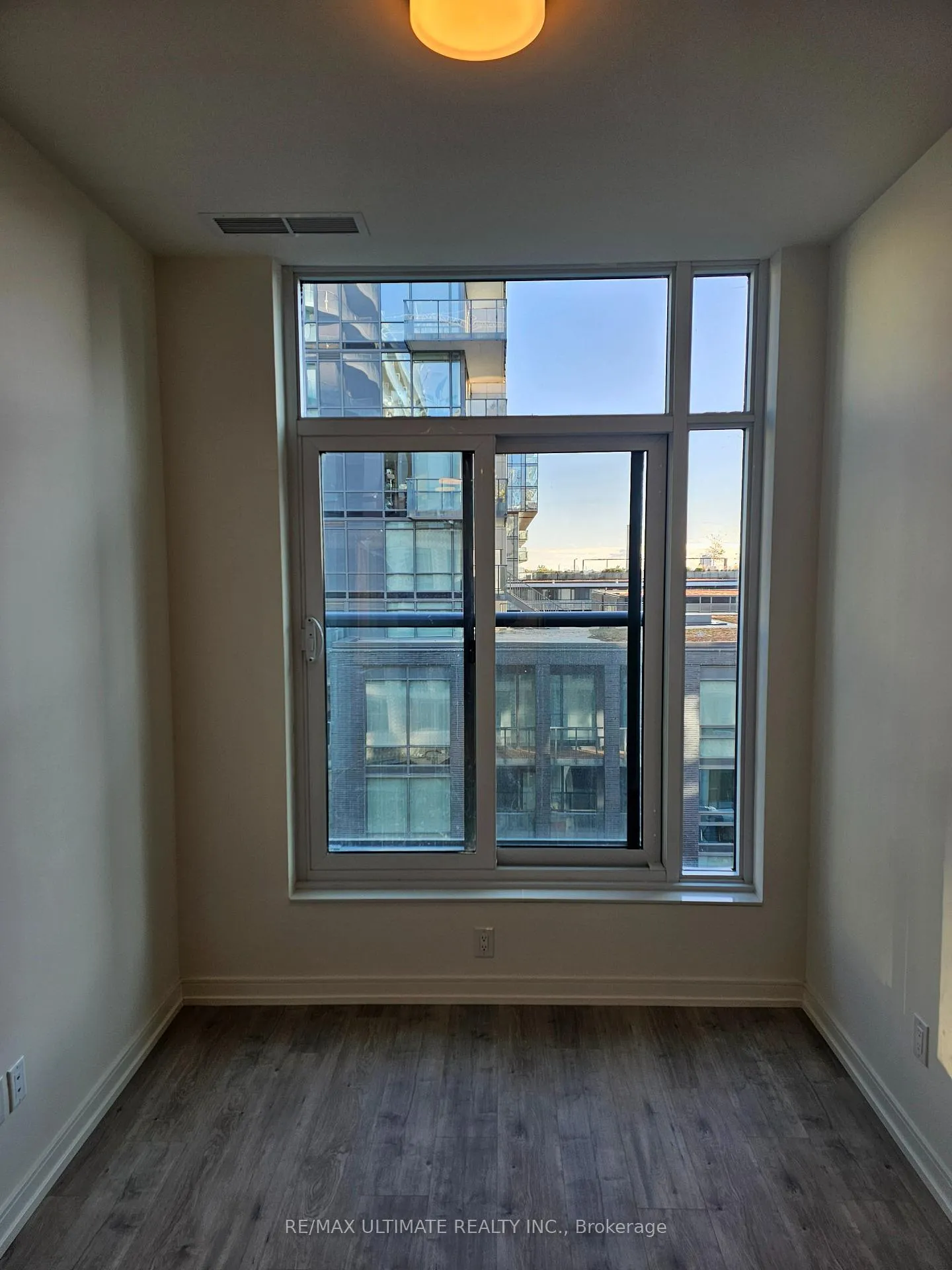 Photo 20 of Unit 610, 425 Front Street, Toronto, Waterfront Communities — HOMEH