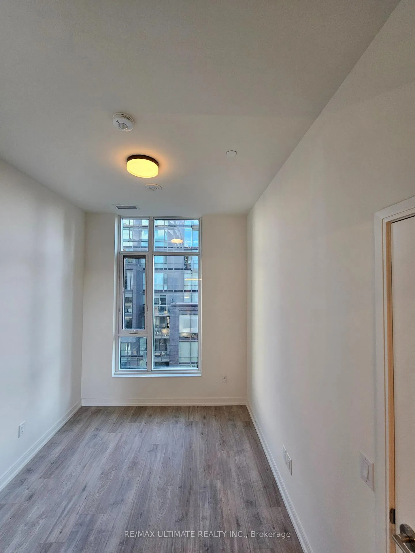 Photo 21 of Unit 610, 425 Front Street, Toronto, Waterfront Communities — HOMEH