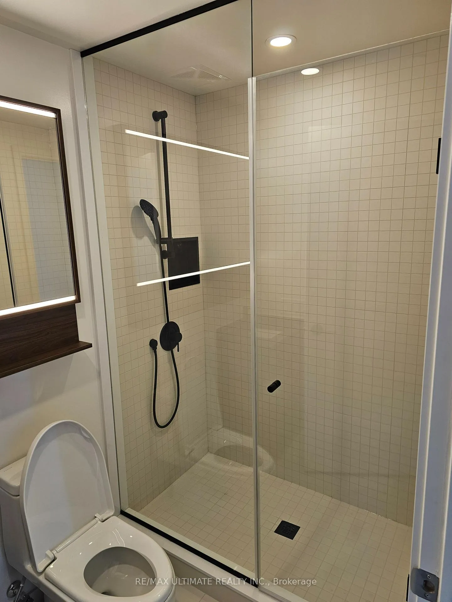 Photo 24 of Unit 610, 425 Front Street, Toronto, Waterfront Communities — HOMEH