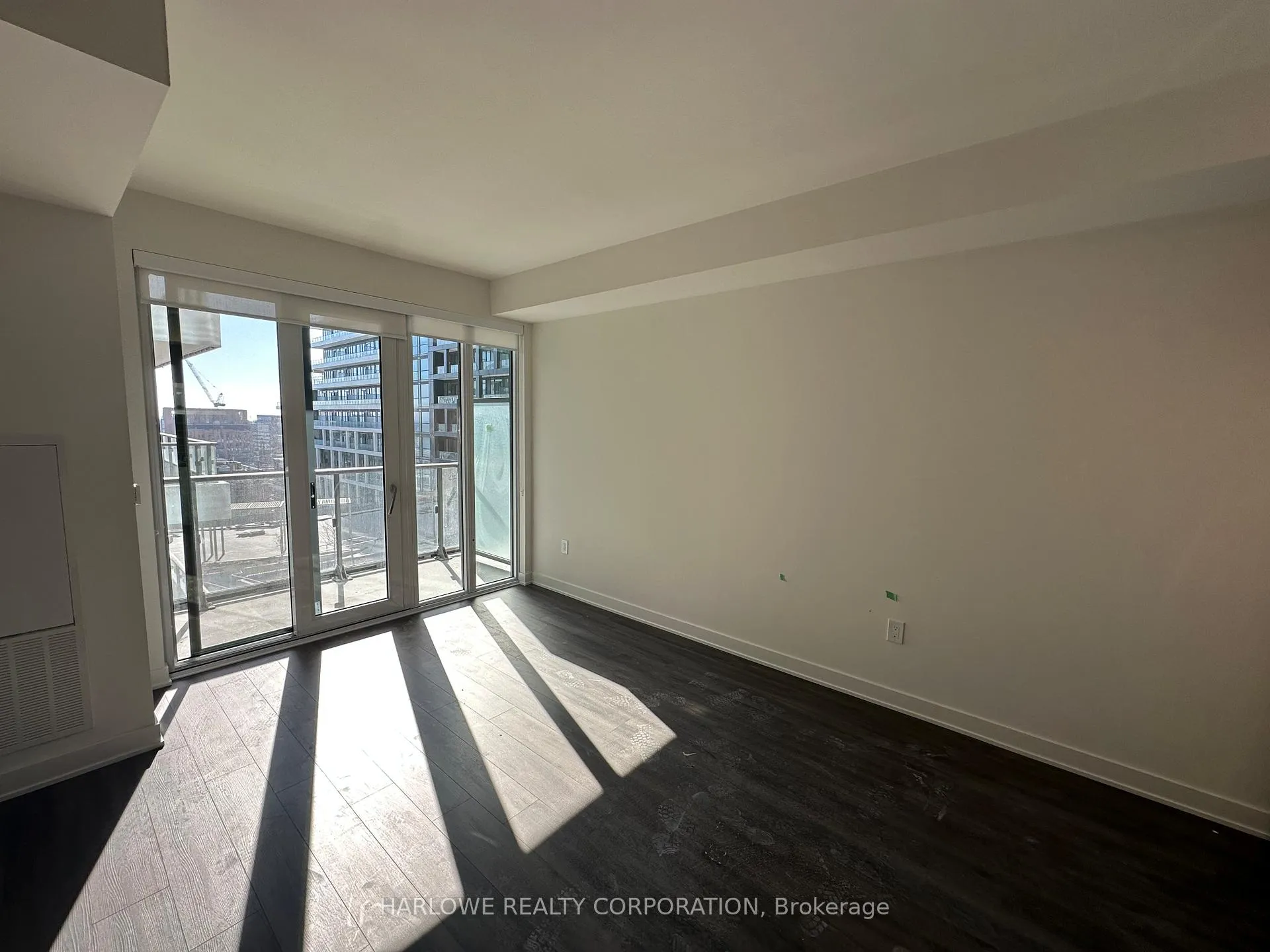 Photo 6 of Unit 1435 E, 70 Princess Street E, Toronto, Waterfront Communities — HOMEH
