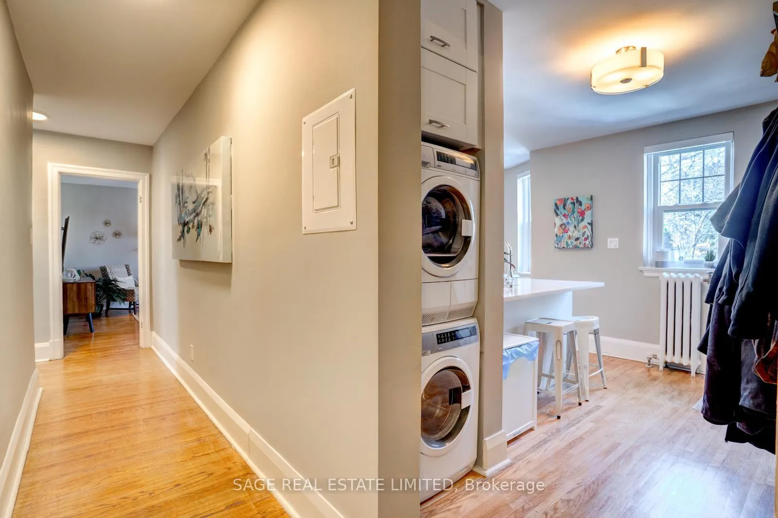 Photo 4 of 48 Lawton Boulevard, Toronto, Yonge-St. Clair — HOMEH