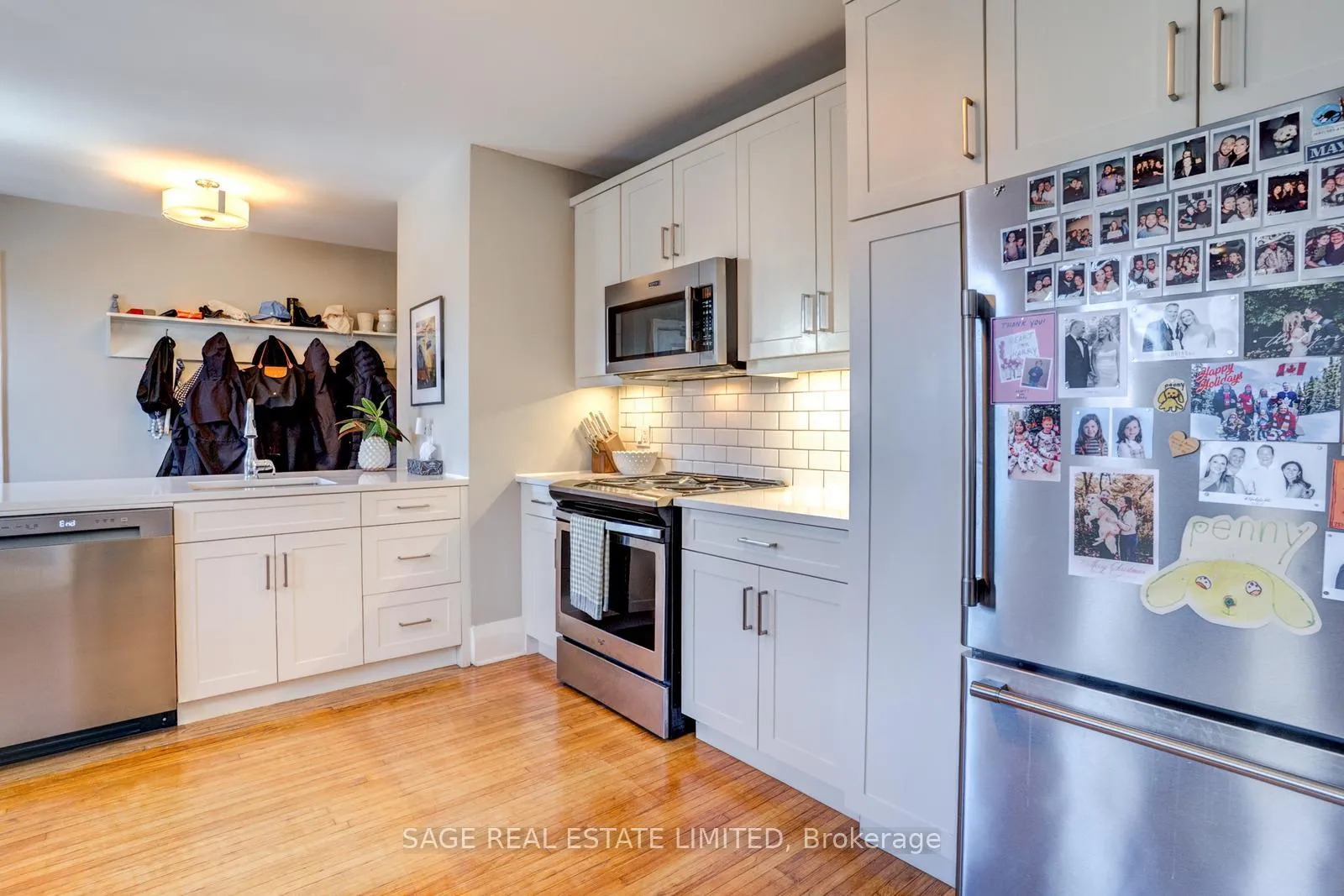 Photo 10 of 48 Lawton Boulevard, Toronto, Yonge-St. Clair — HOMEH