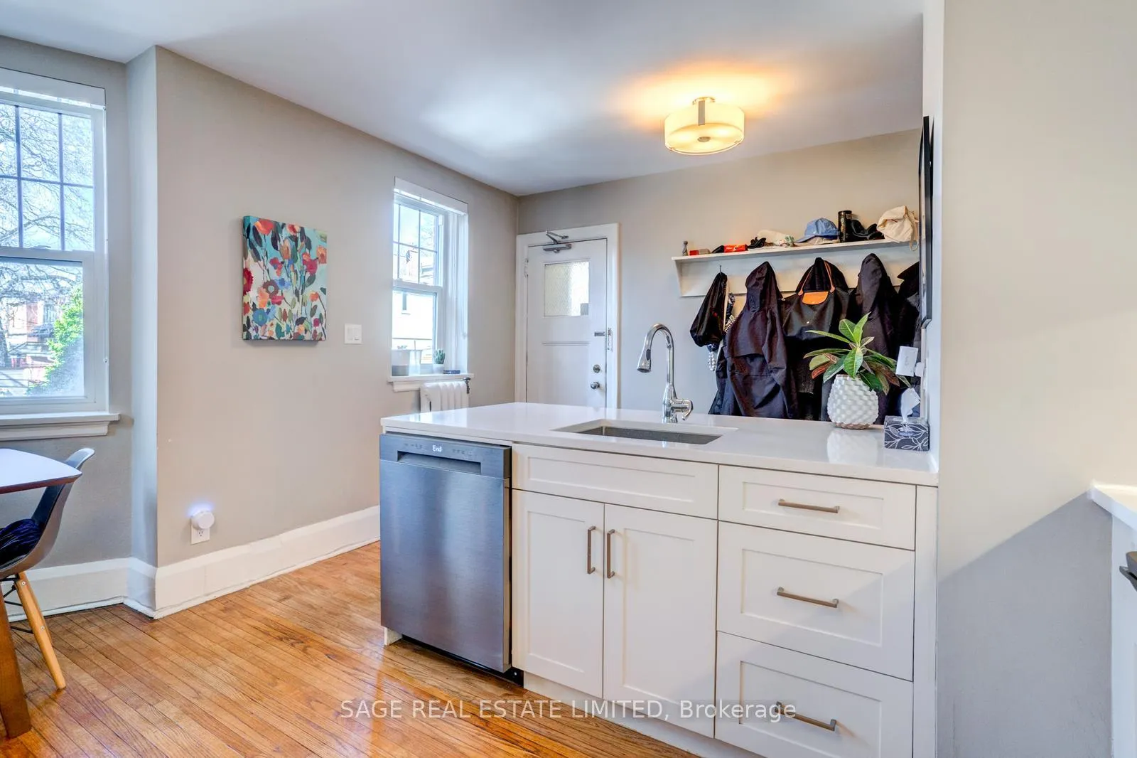Photo 14 of 48 Lawton Boulevard, Toronto, Yonge-St. Clair — HOMEH
