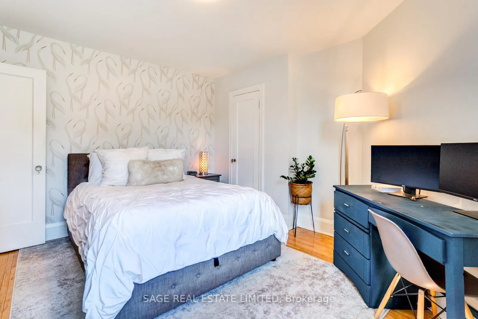 Photo 16 of 48 Lawton Boulevard, Toronto, Yonge-St. Clair — HOMEH