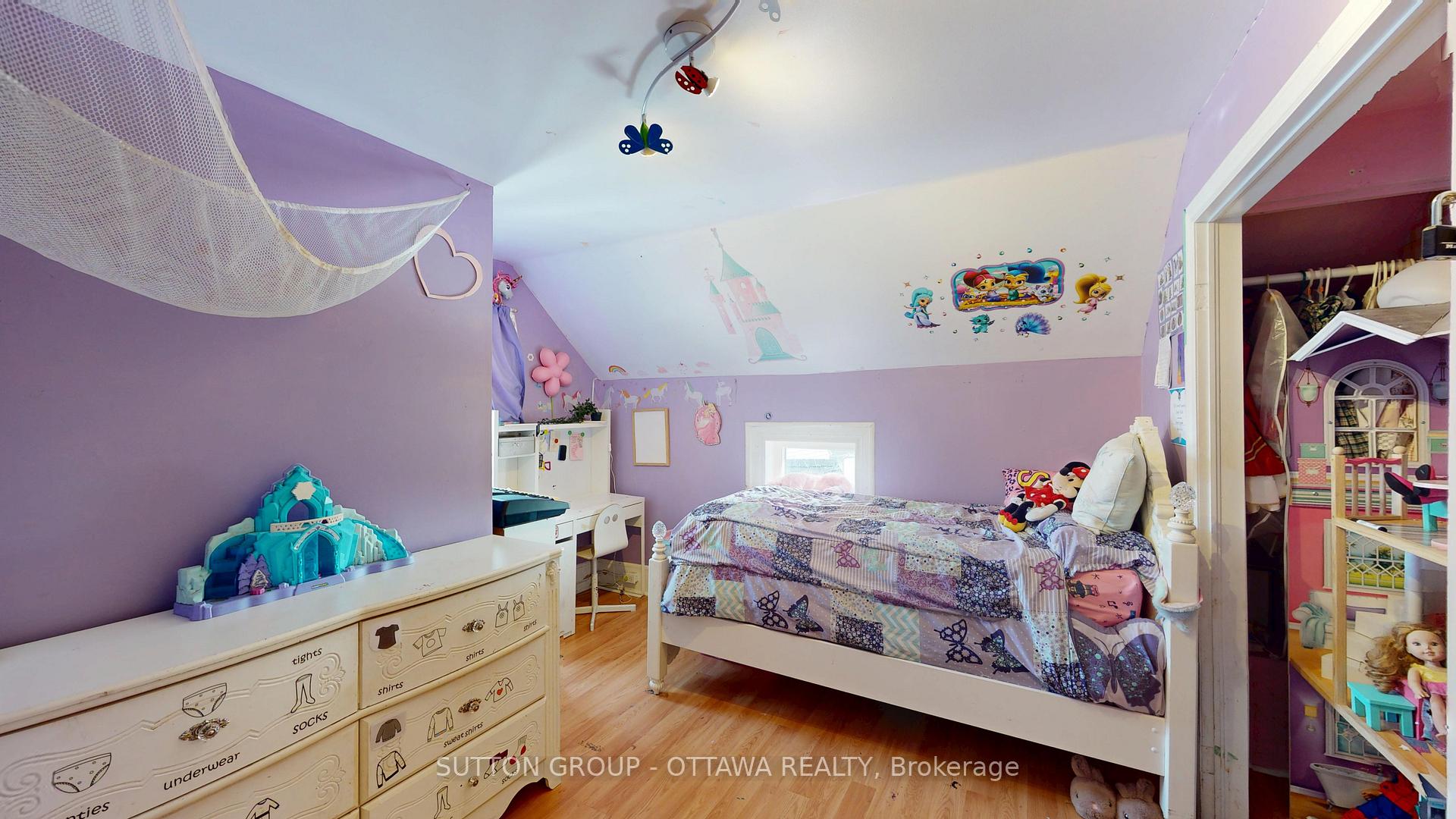 Photo 18 of 665 East Street, Edwardsburgh/Cardinal, Town of Cardinal — HOMEH