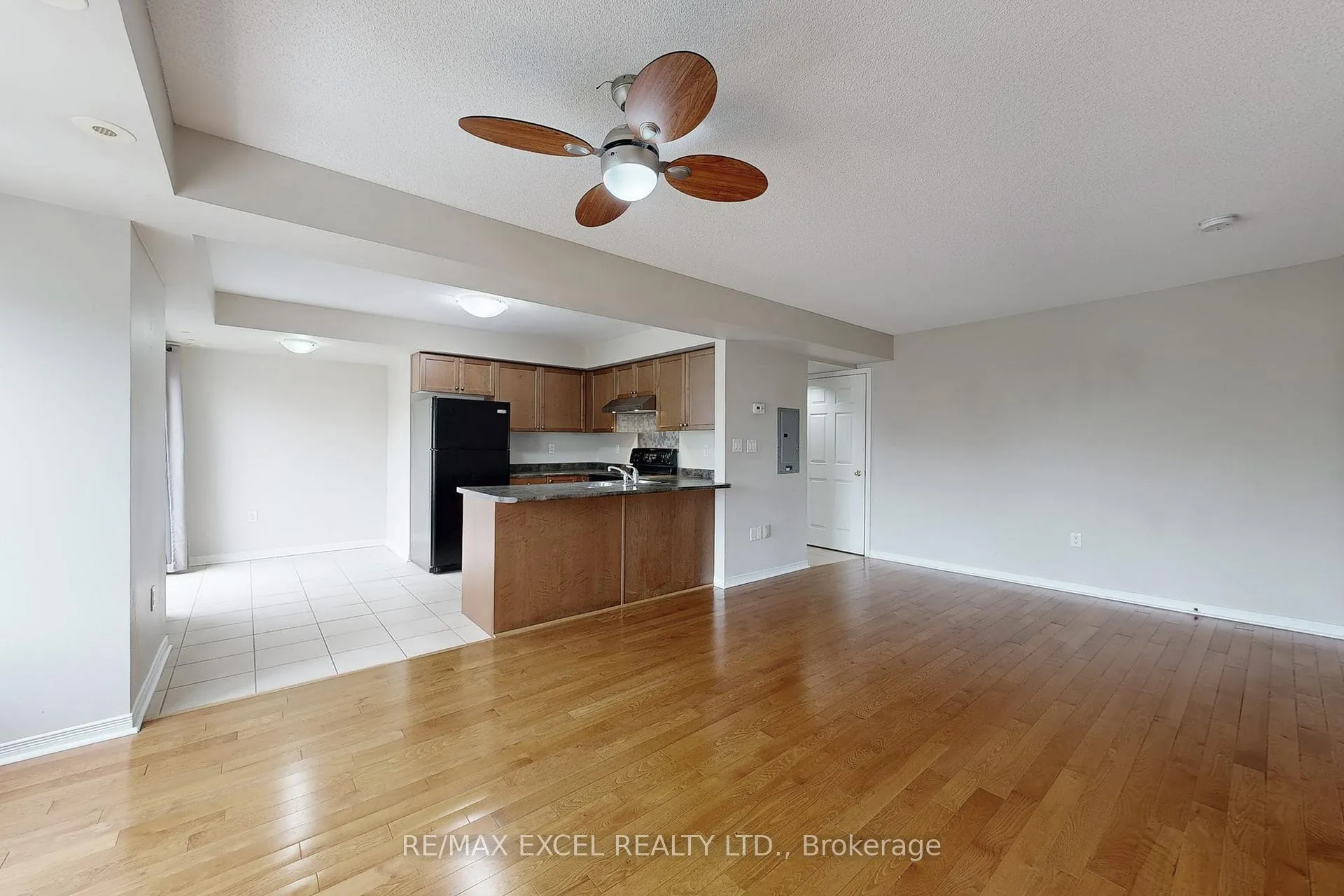 Photo 9 of 2173 Bur Oak Avenue, Markham, Greensborough — HOMEH