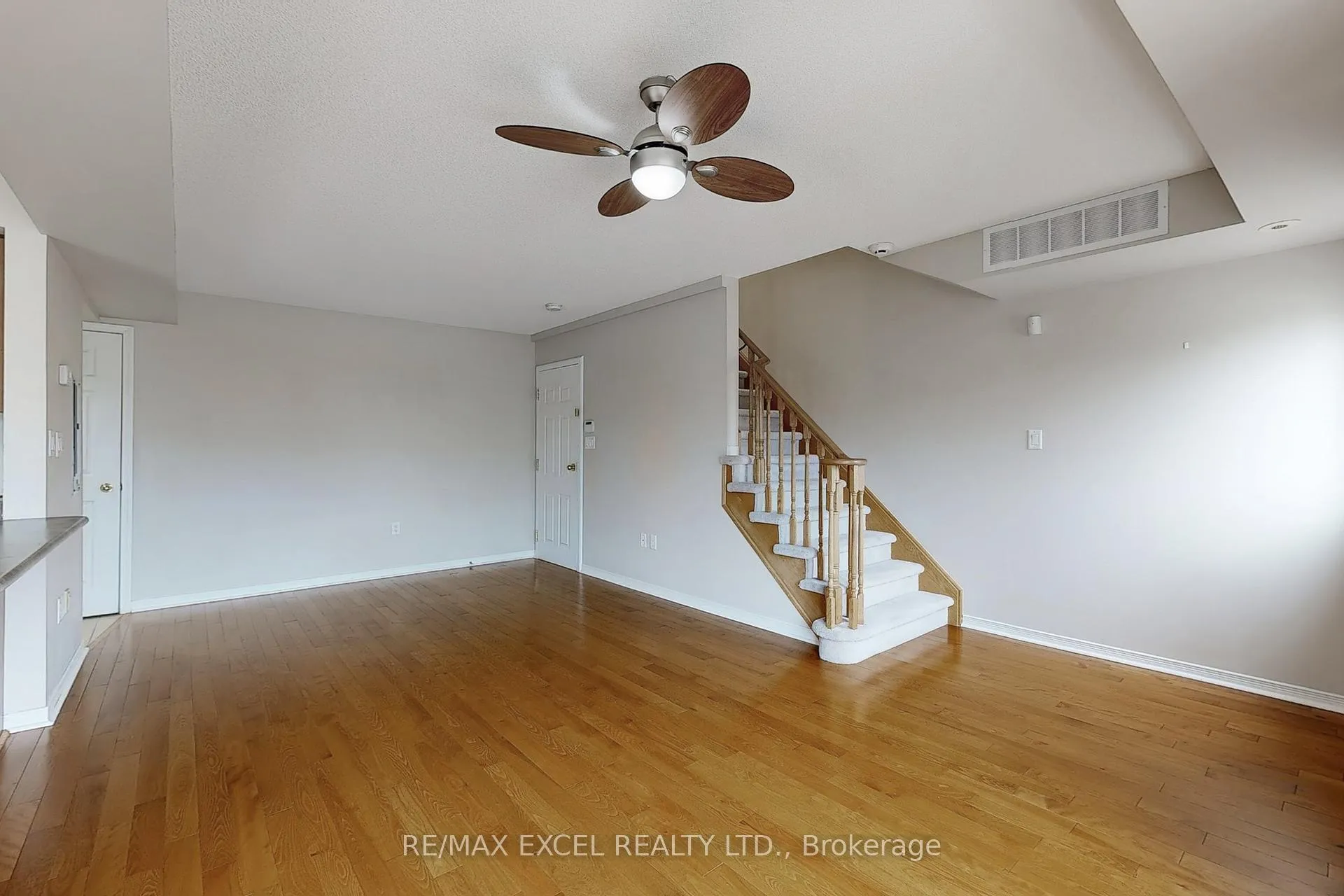 Photo 10 of 2173 Bur Oak Avenue, Markham, Greensborough — HOMEH
