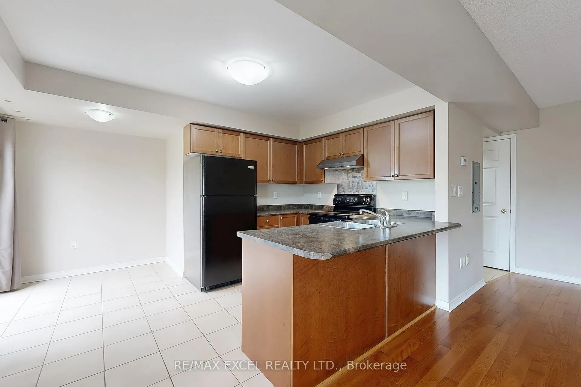 Photo 11 of 2173 Bur Oak Avenue, Markham, Greensborough — HOMEH