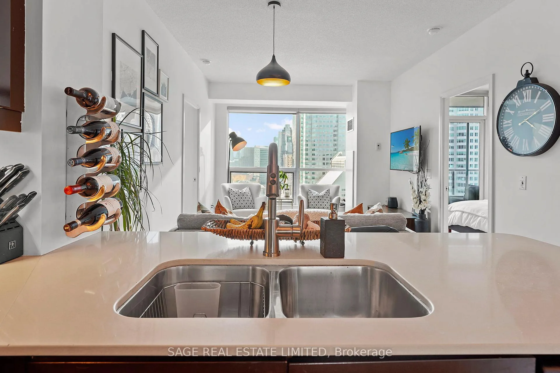 Photo 1 of Unit 1806, 1 Scott Street, Toronto, Waterfront Communities — HOMEH