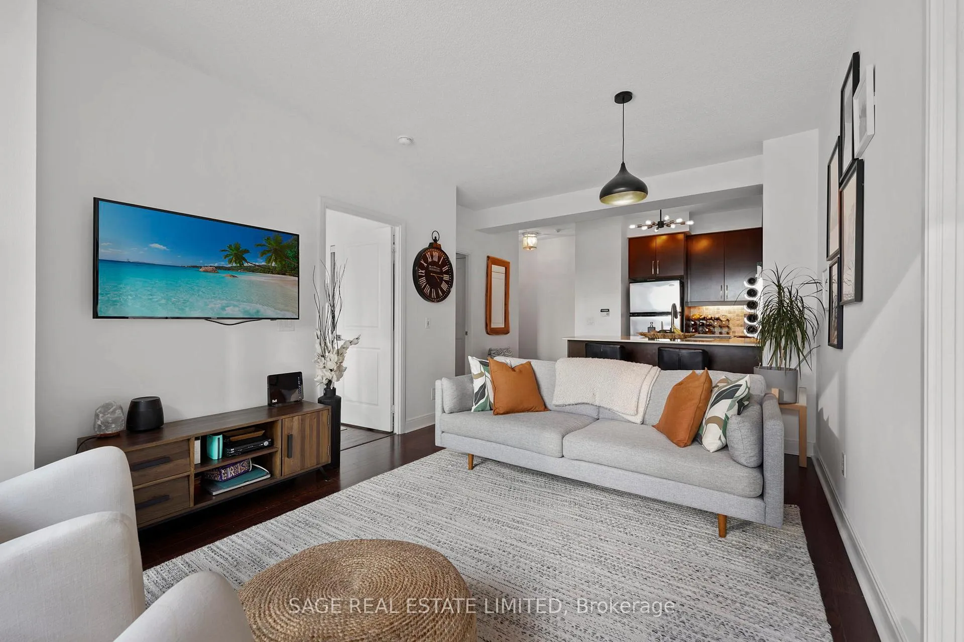 Photo 10 of Unit 1806, 1 Scott Street, Toronto, Waterfront Communities — HOMEH