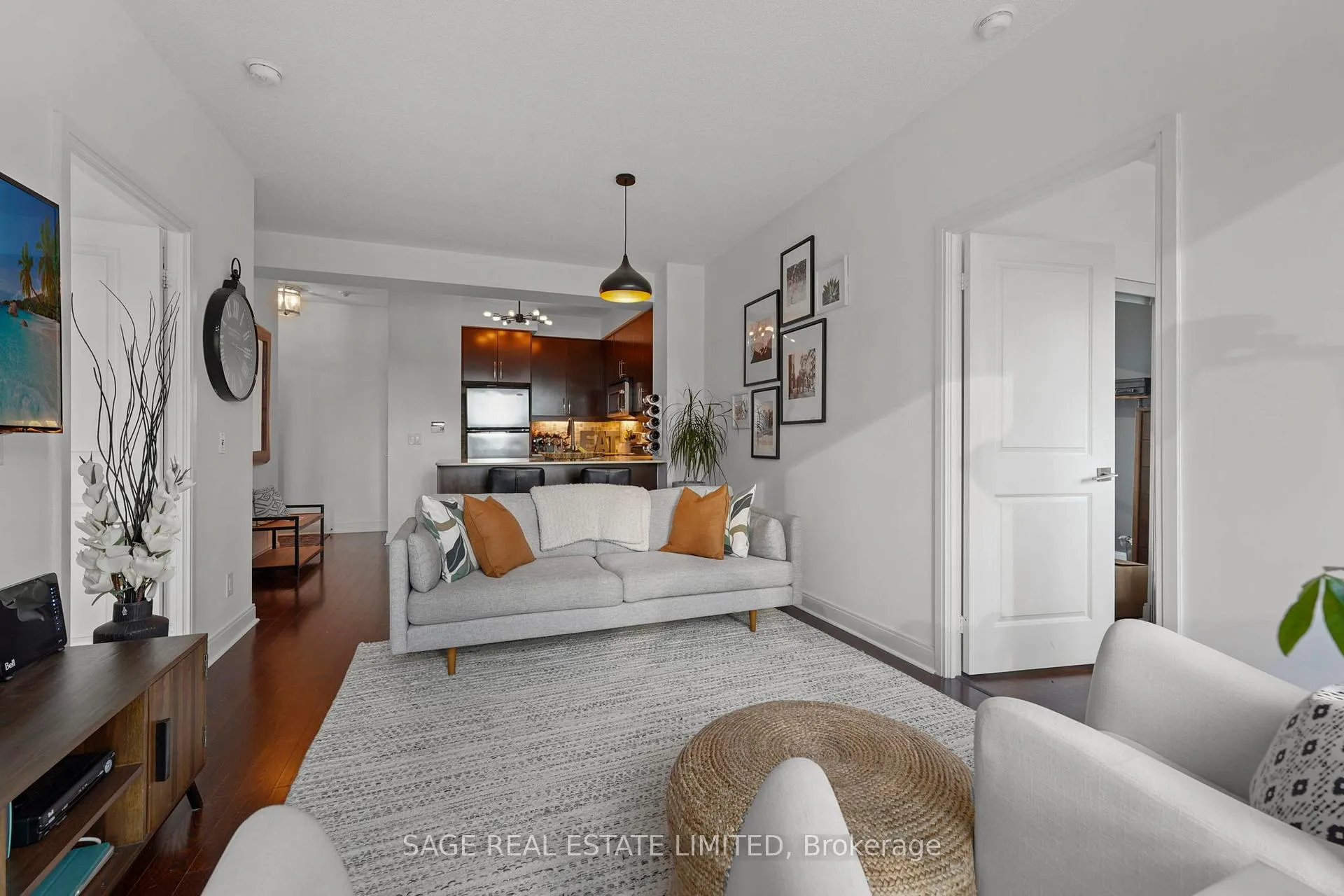 Photo 11 of Unit 1806, 1 Scott Street, Toronto, Waterfront Communities — HOMEH