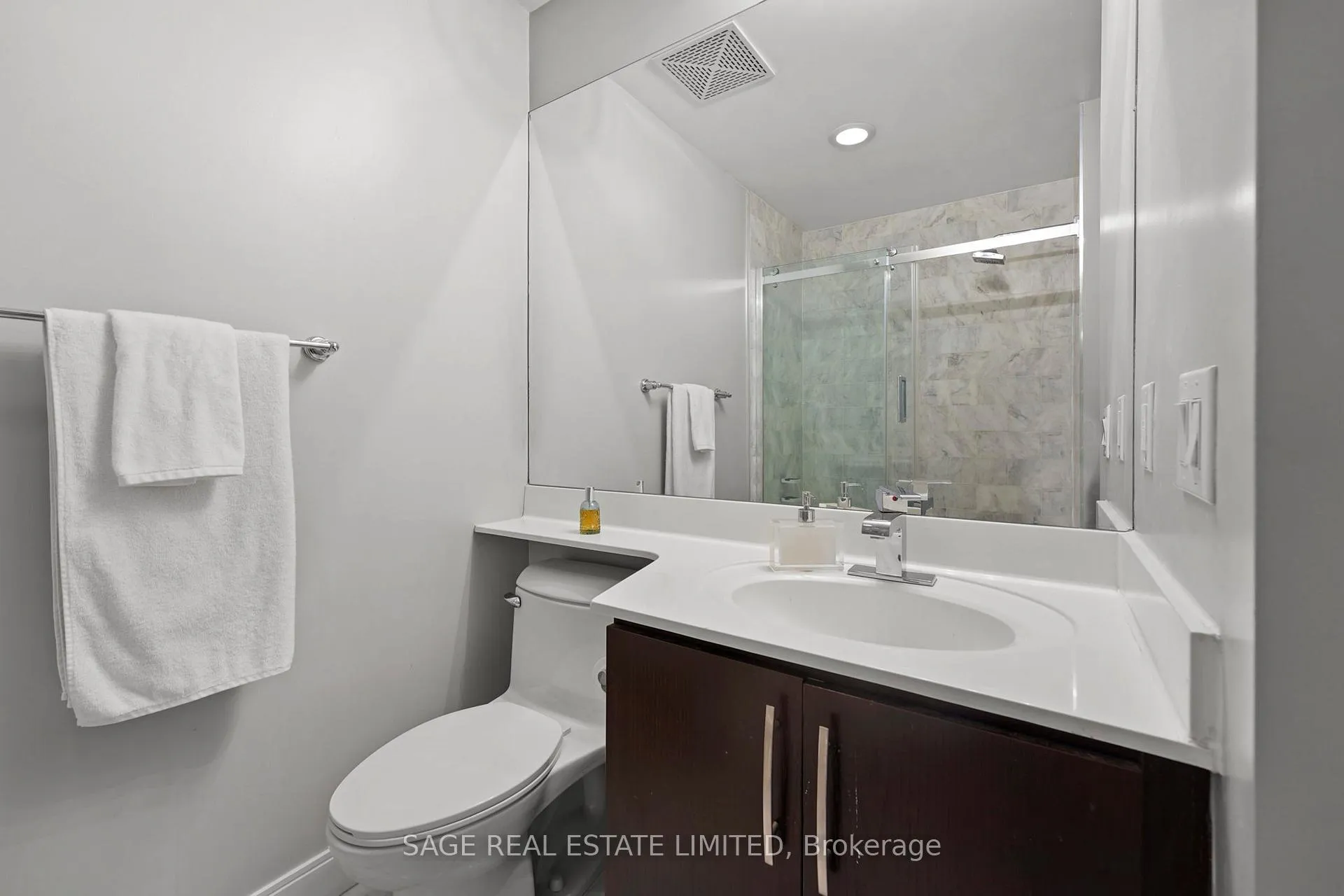 Photo 26 of Unit 1806, 1 Scott Street, Toronto, Waterfront Communities — HOMEH