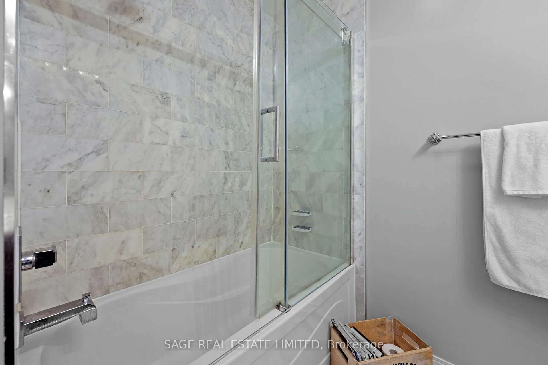 Photo 27 of Unit 1806, 1 Scott Street, Toronto, Waterfront Communities — HOMEH