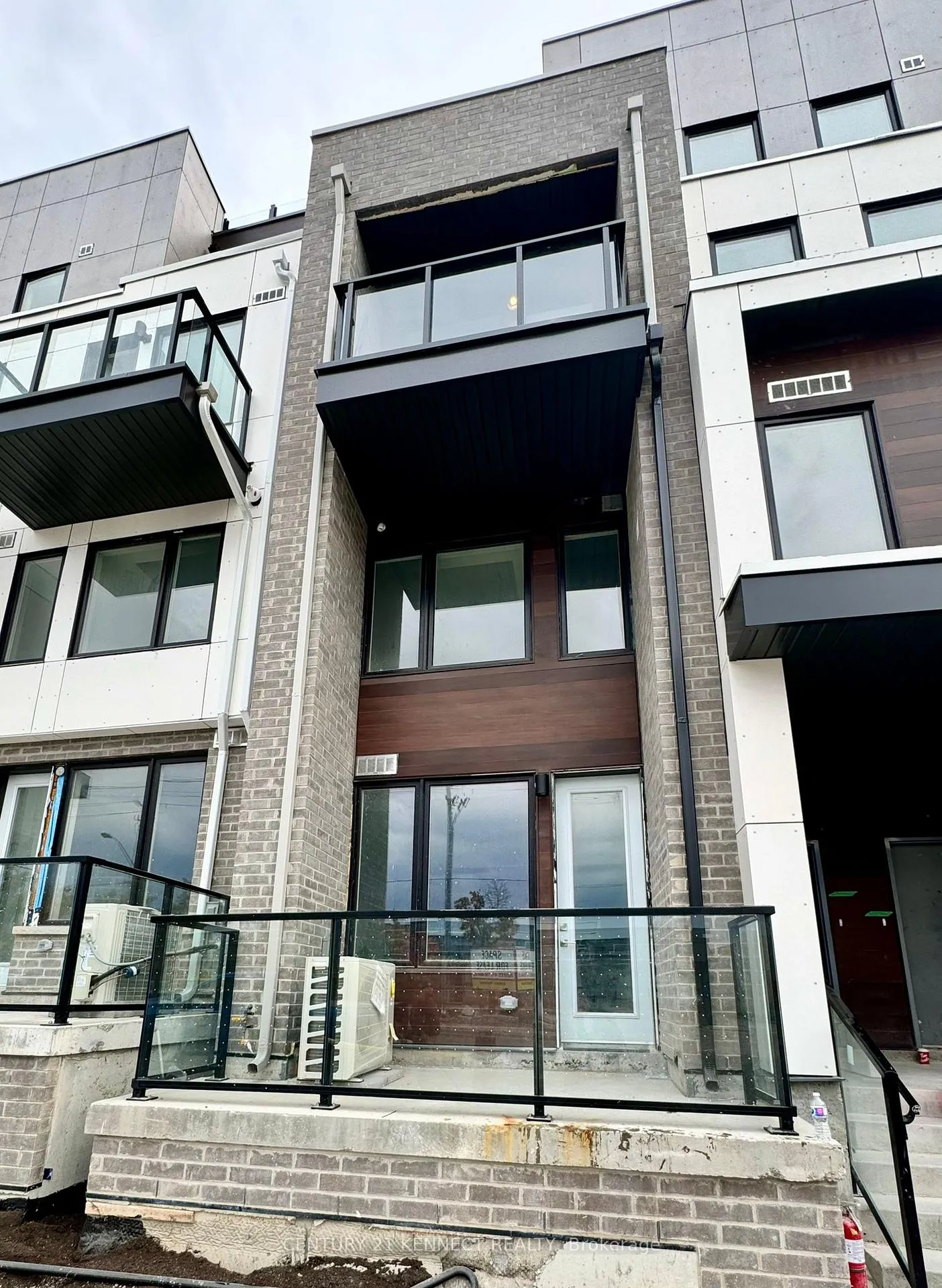 Photo 1 of Unit 5, 1459 O'Connor Drive, Toronto, O'Connor-Parkview — HOMEH