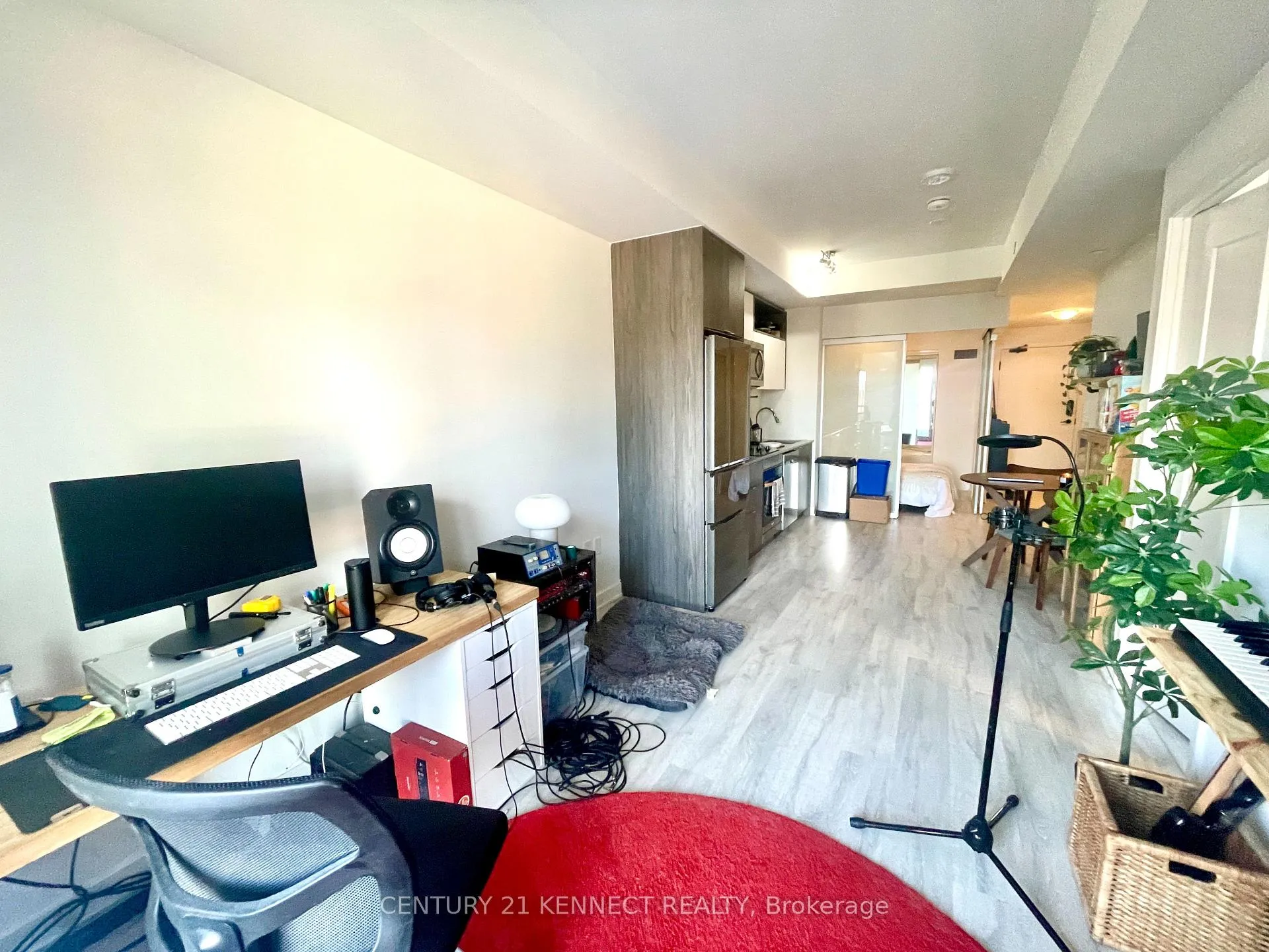 Photo 5 of Unit 807E, 70 Princess Street, Toronto, Waterfront Communities — HOMEH